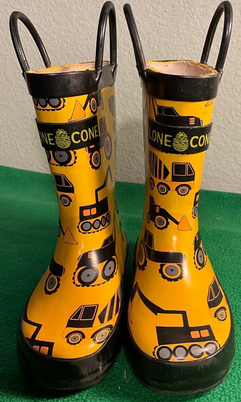 Yellow Lone Cone Muck Rain Boots Sz 8 Construction Machinery Vehicles Tractors